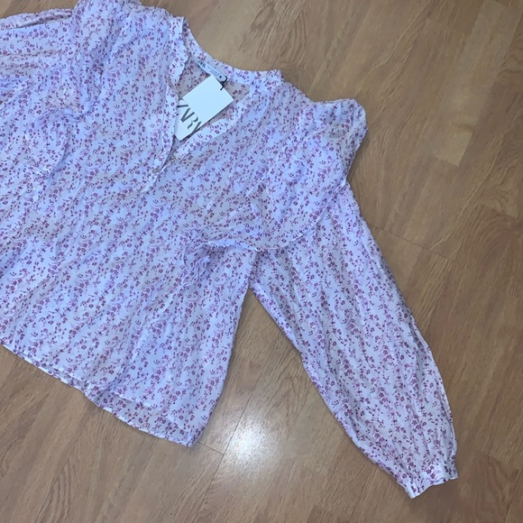 NWT Zara Ruffled Long Sleeve Blouse, Medium - Picture 7 of 11